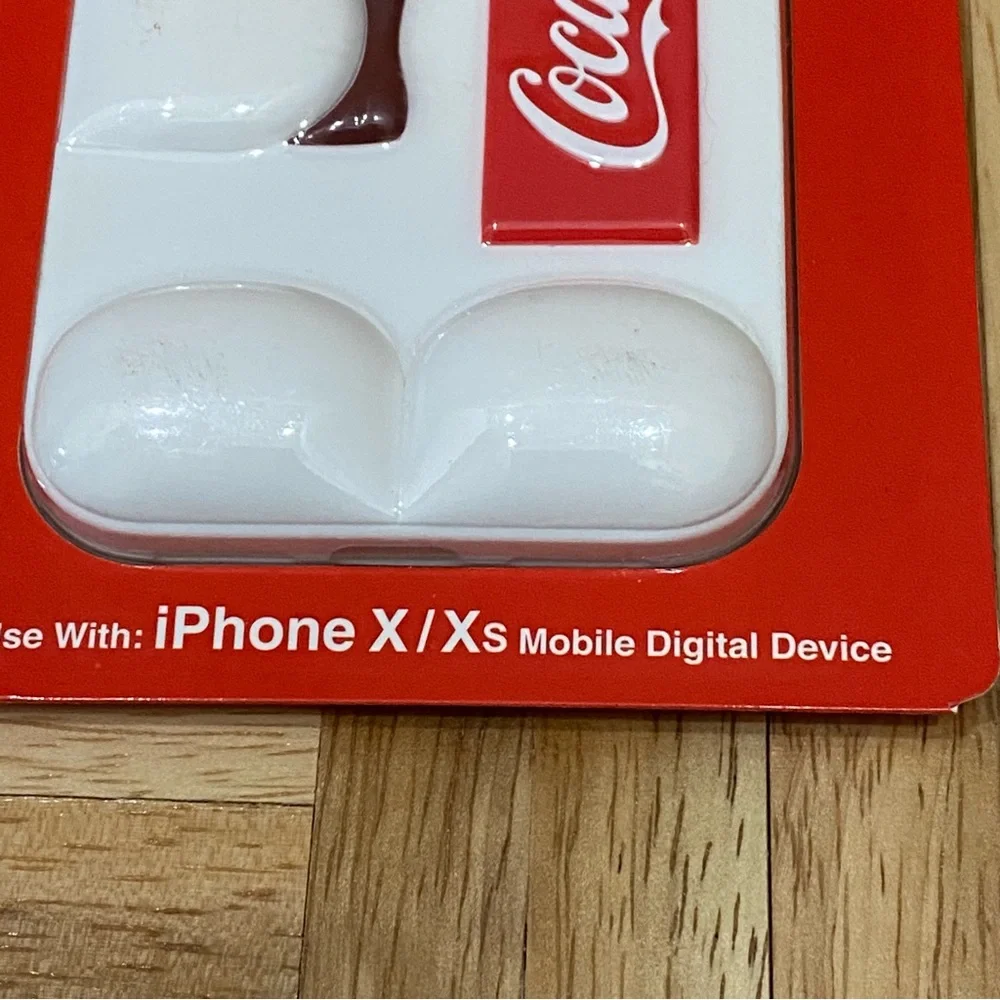Coca Cola COKE Polar Bear iPhone Case for iPhone X/XS NEW